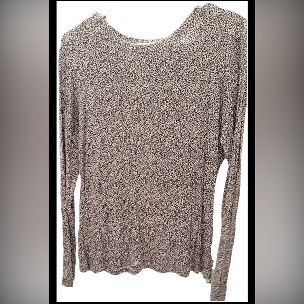 Cuddl Duds Black and White Cheetah Print Long Sleeve Modal Top size L